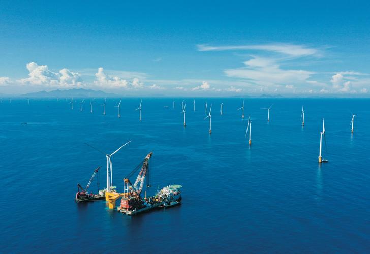 三峡阳江沙扒海上风电场是中国首个百万千瓦级海上风电场,诞生了